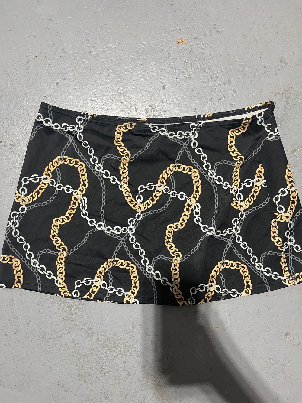 Victoria's Secret Black Mini Skirt with Gold & Silver Chain Print S
